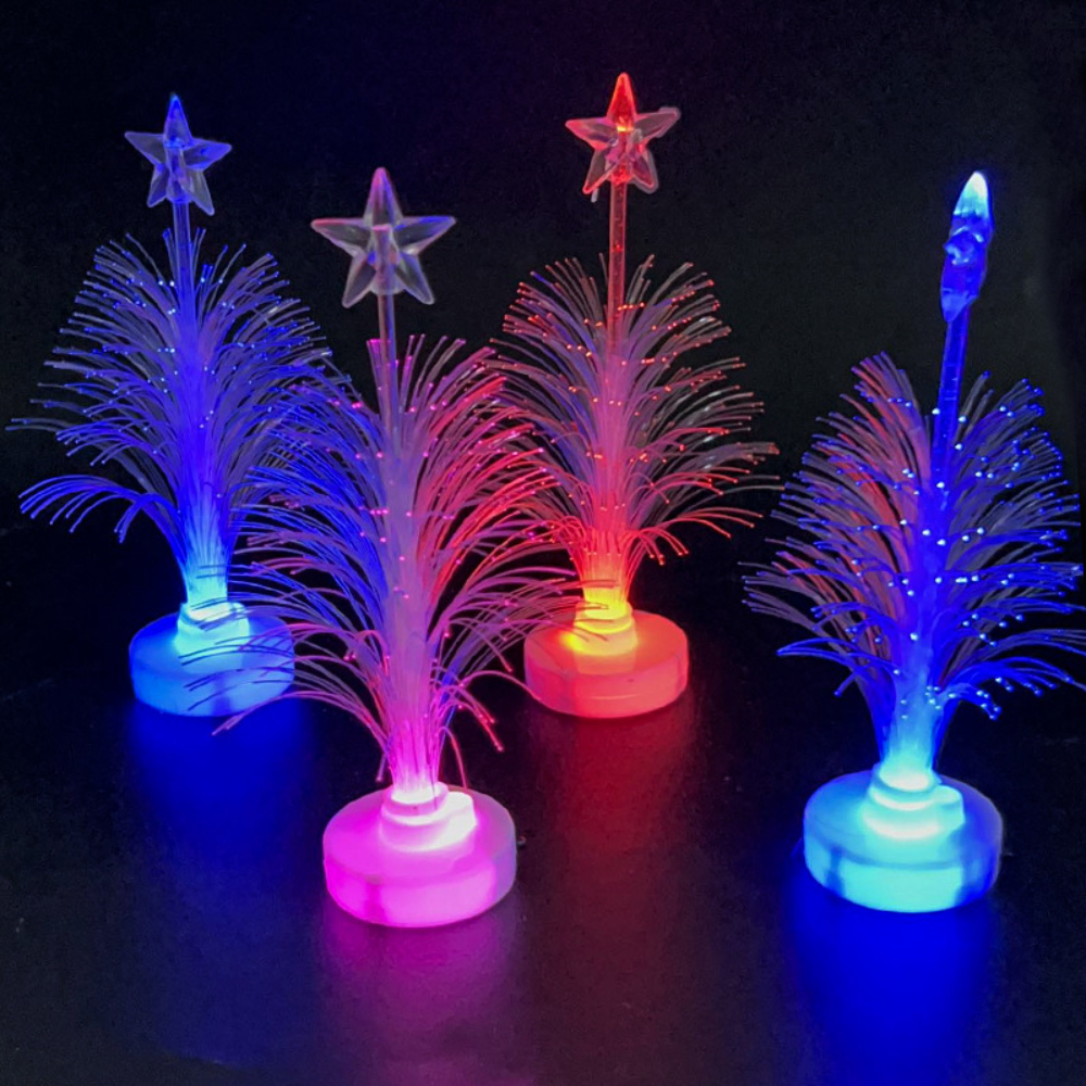 Décorations : Père Noël lumineux et Mini sapin lumineux